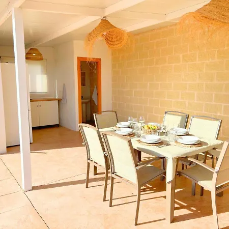 Villa Mediterranea Con Piscina Privada *
